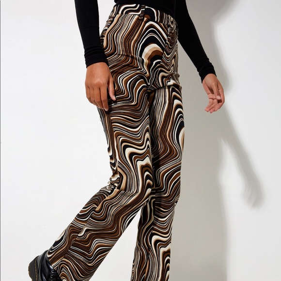 Motel Rocks Ripple Jean - Picture 3 of 3